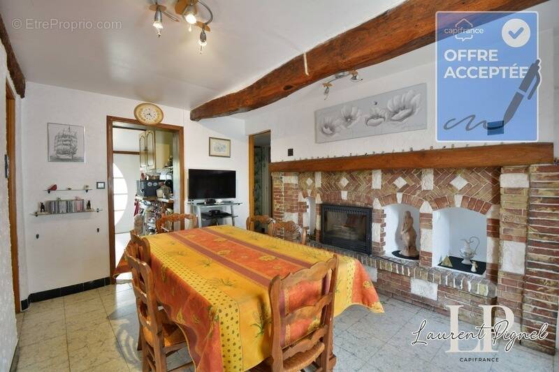 Maison à INCHEVILLE