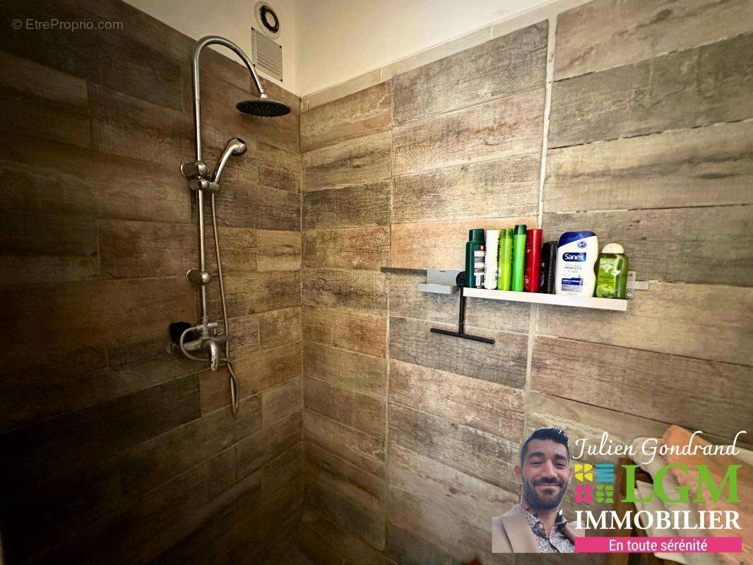 Appartement à SERNHAC