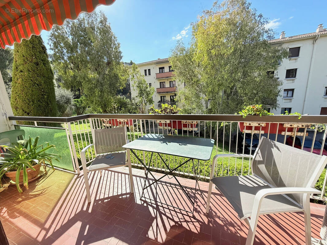 Appartement à LE CANNET