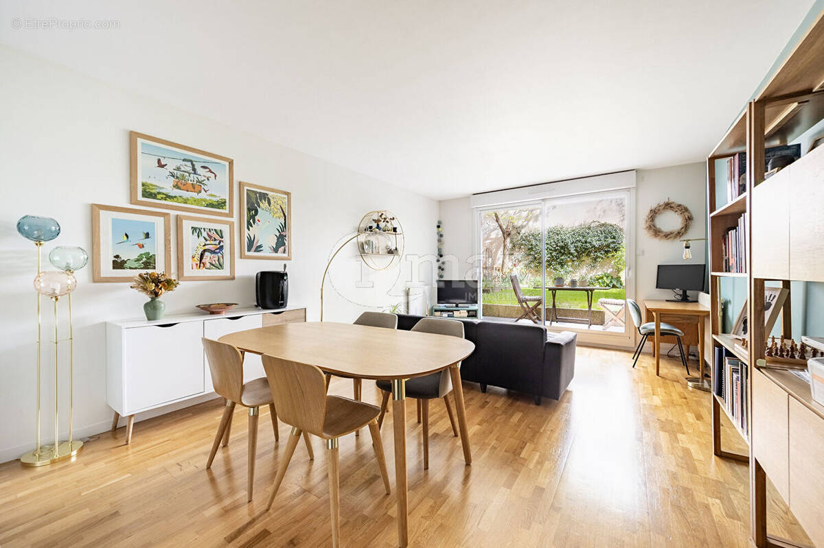 Appartement à ASNIERES-SUR-SEINE