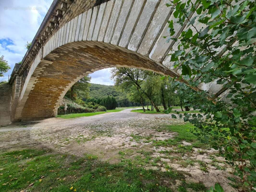 Maison à CASTELNAUD-LA-CHAPELLE