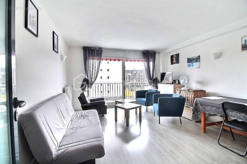 Appartement à ROSNY-SOUS-BOIS
