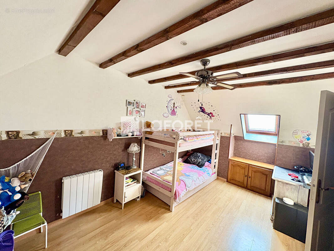 Maison à MACHAULT