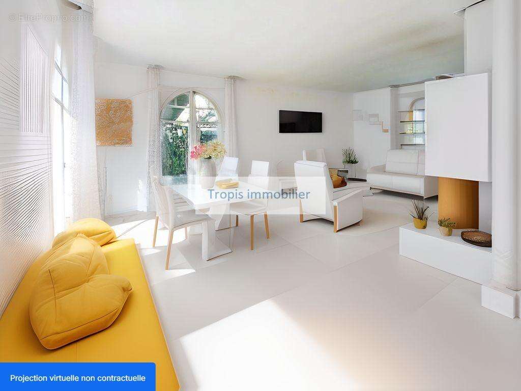   - Maison à RAMONVILLE-SAINT-AGNE