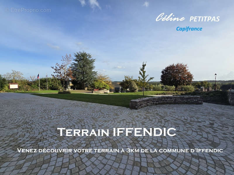 Terrain à IFFENDIC