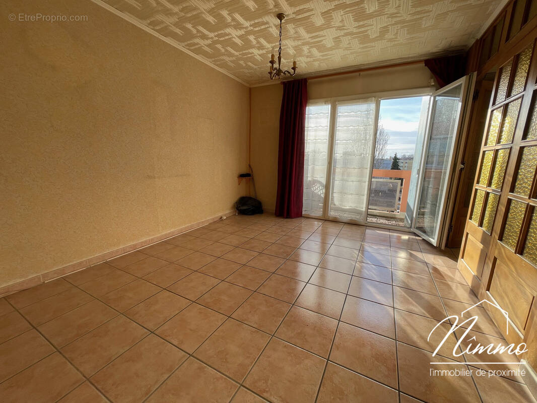 Appartement à NIMES