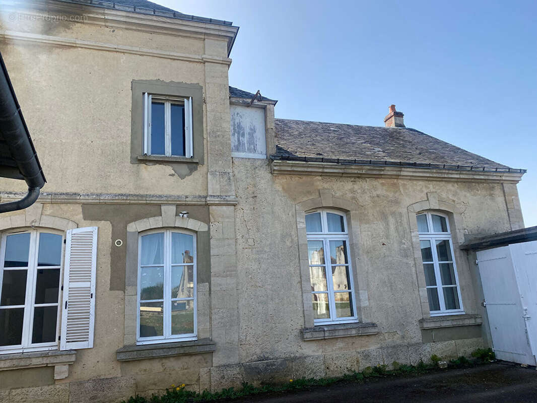 Maison à ORIGNY-LE-ROUX