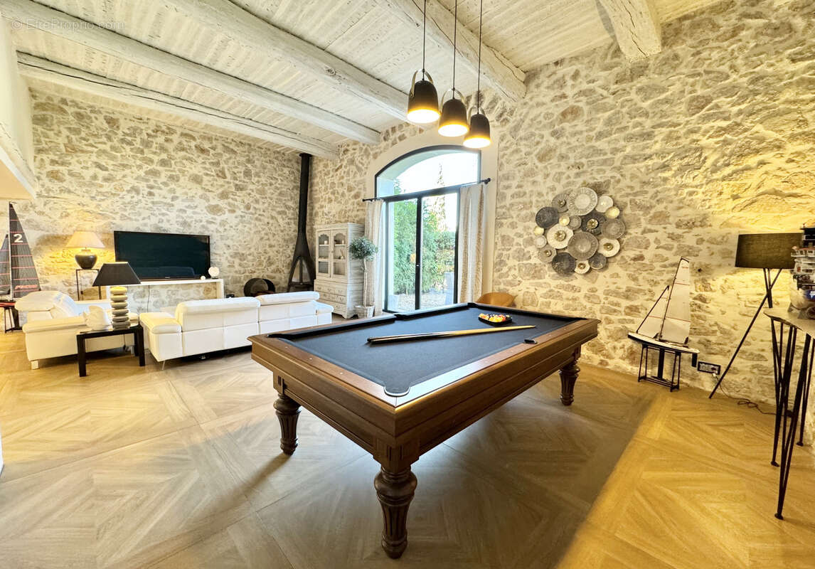 Maison à LORGUES