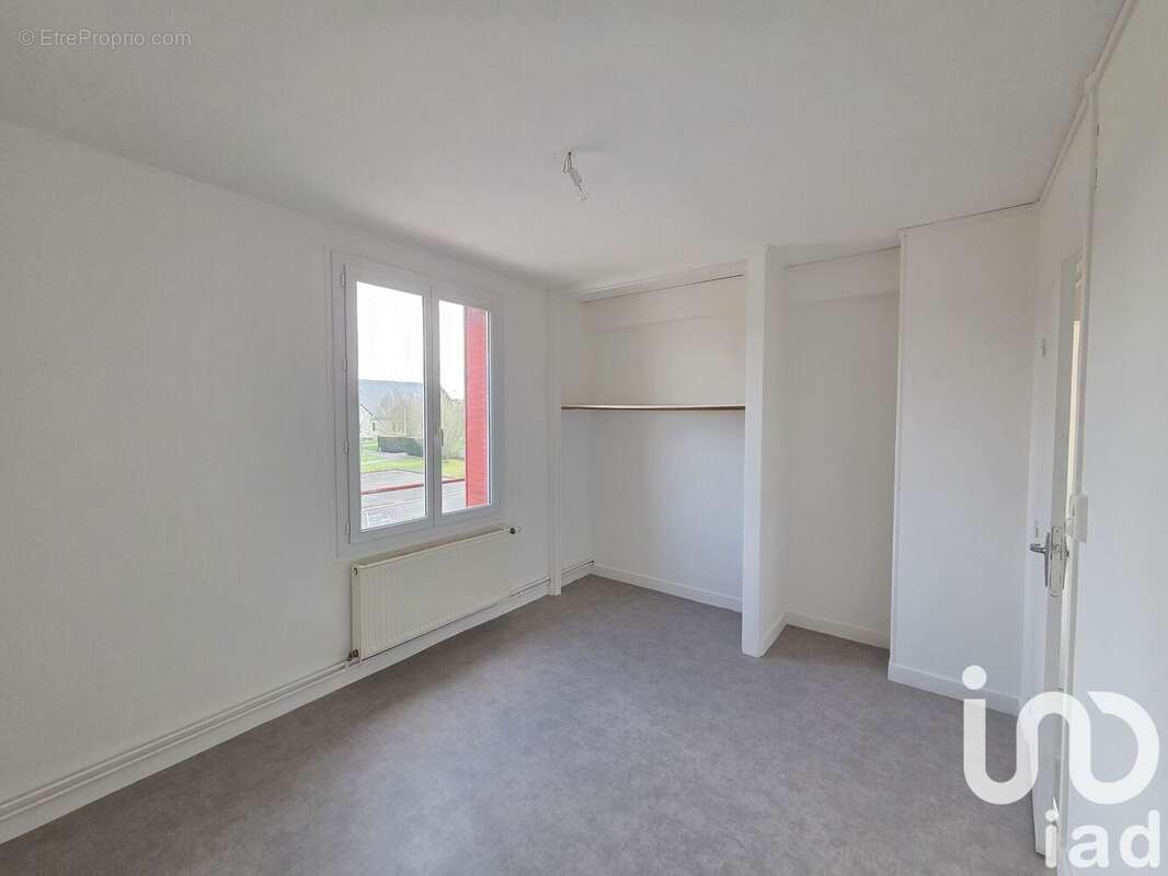 Photo 5 - Appartement à LA CHAPELLE-SAINT-LUC