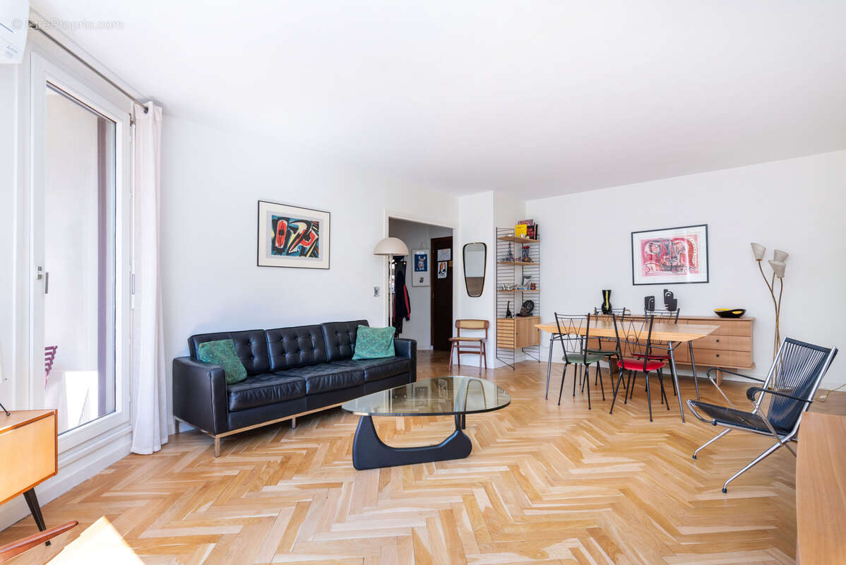 Appartement à LYON-6E