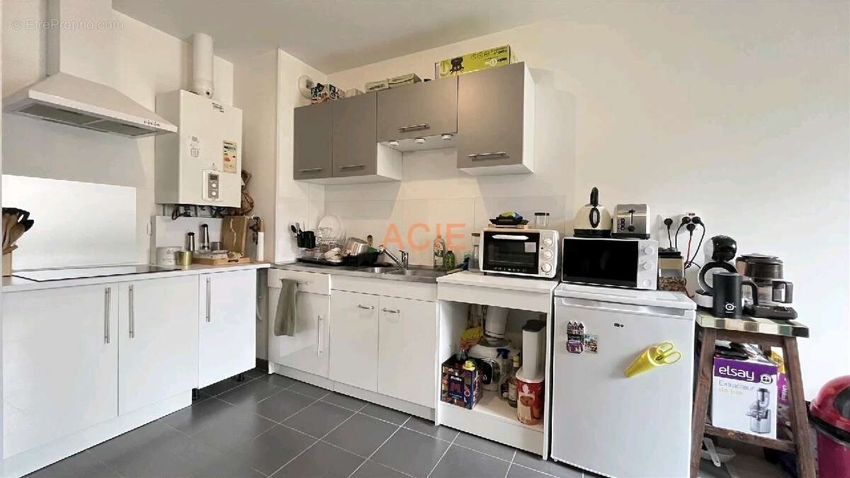 Appartement à LA CHAPELLE-EN-SERVAL