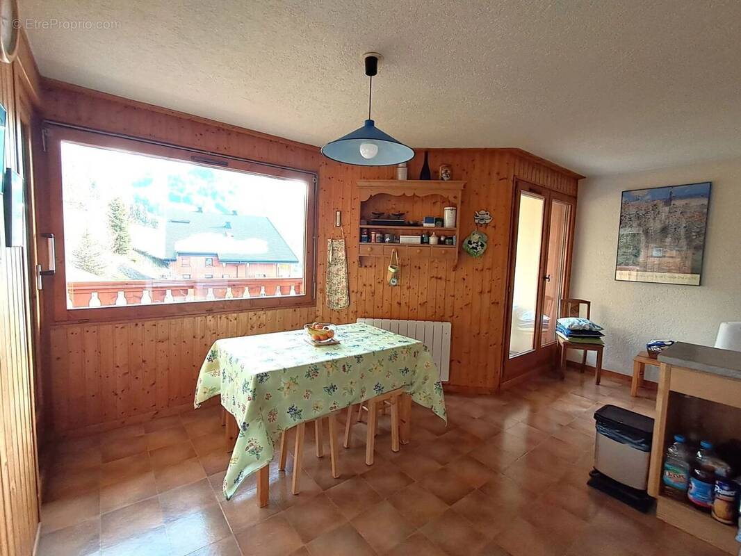 Appartement à CHATEL