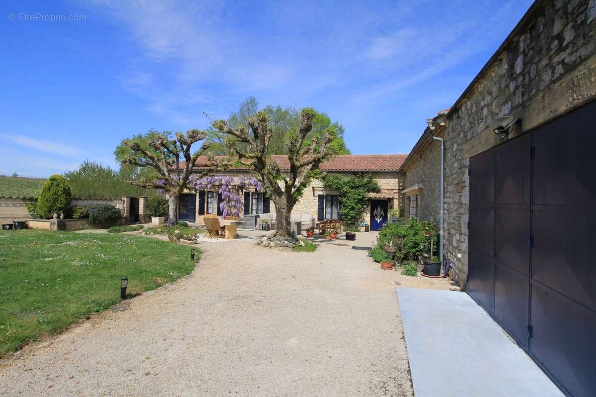 Maison à PRAYSSAC