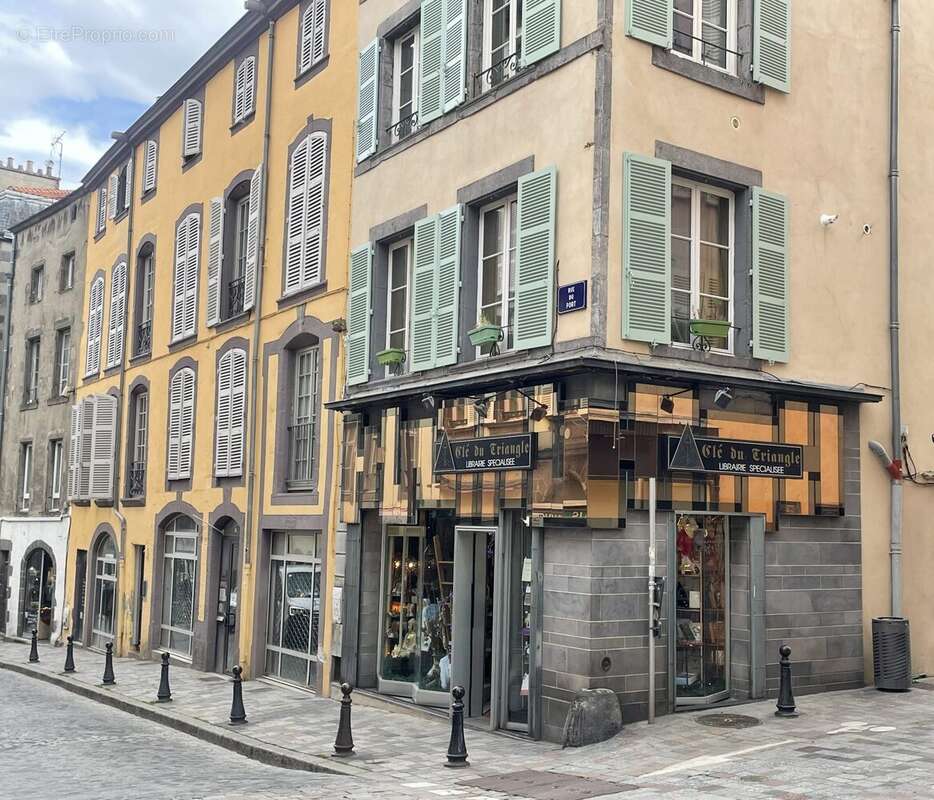 Commerce à CLERMONT-FERRAND