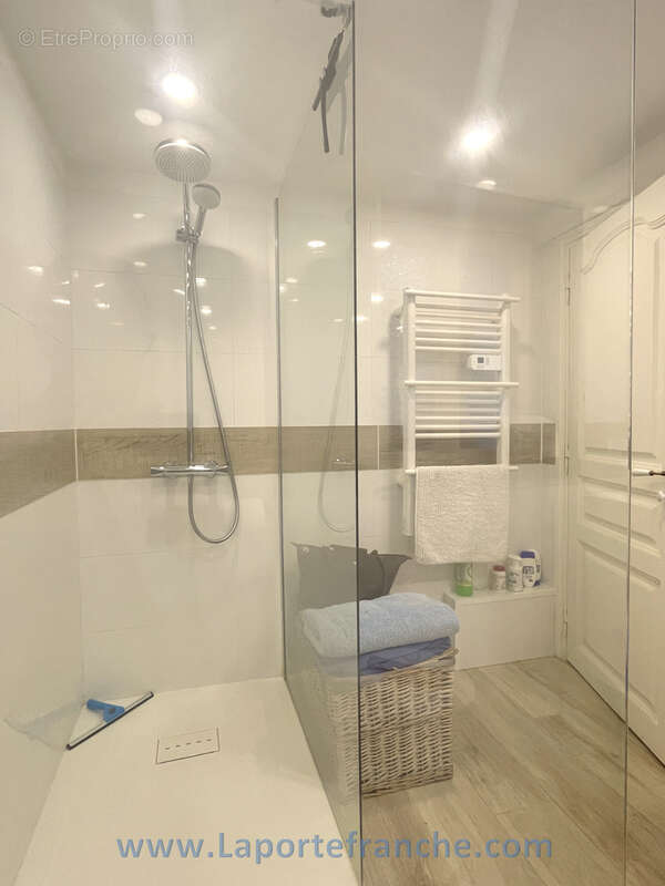 Appartement à CAGNES-SUR-MER