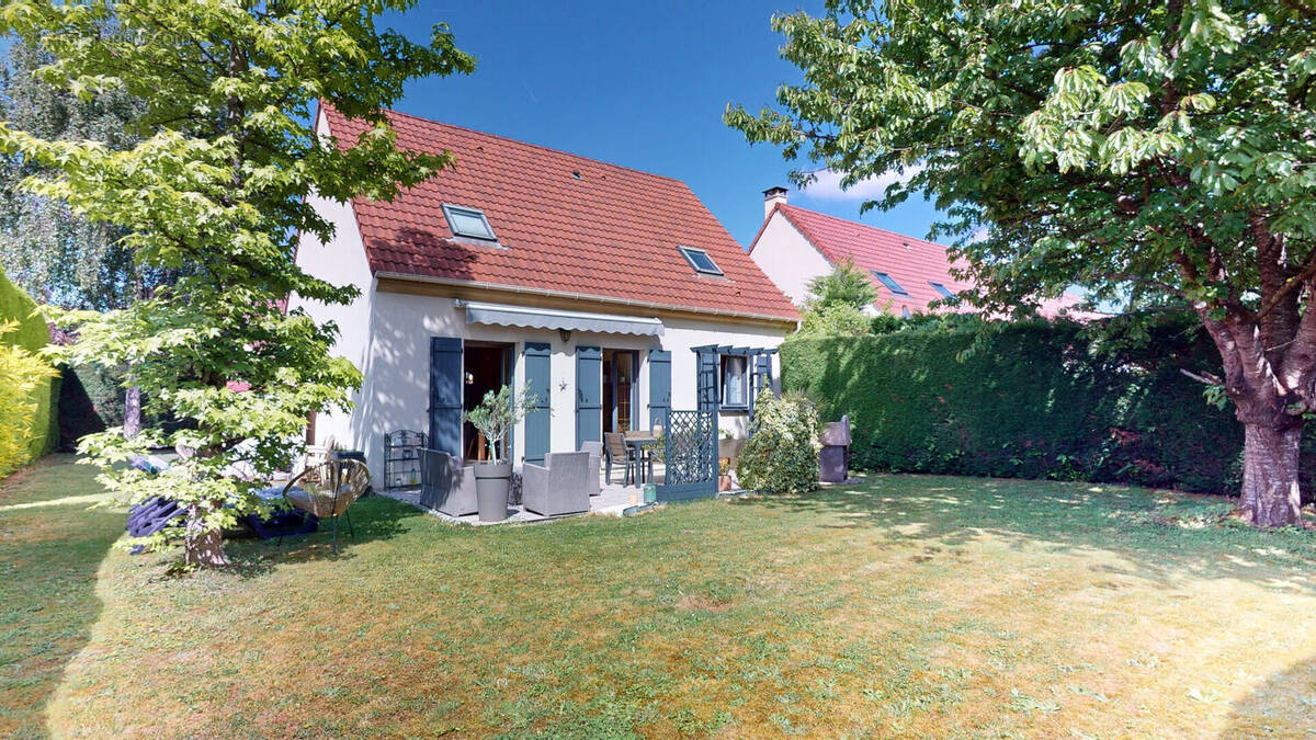 Maison à ROISSY-EN-BRIE