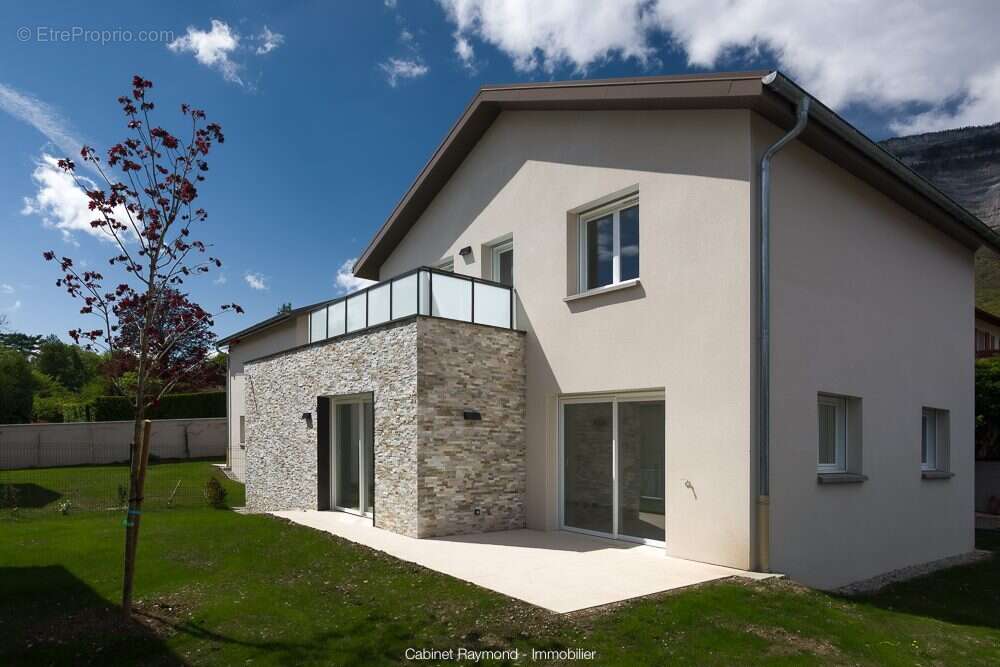 Maison à BIVIERS