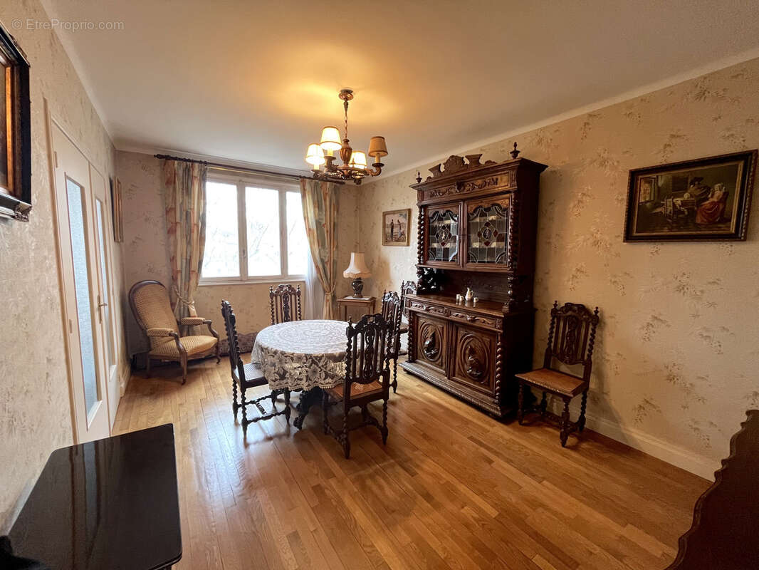 Appartement à LYON-5E