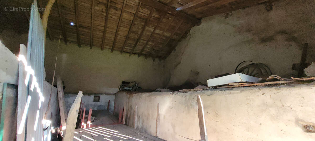 Maison à SAYAT
