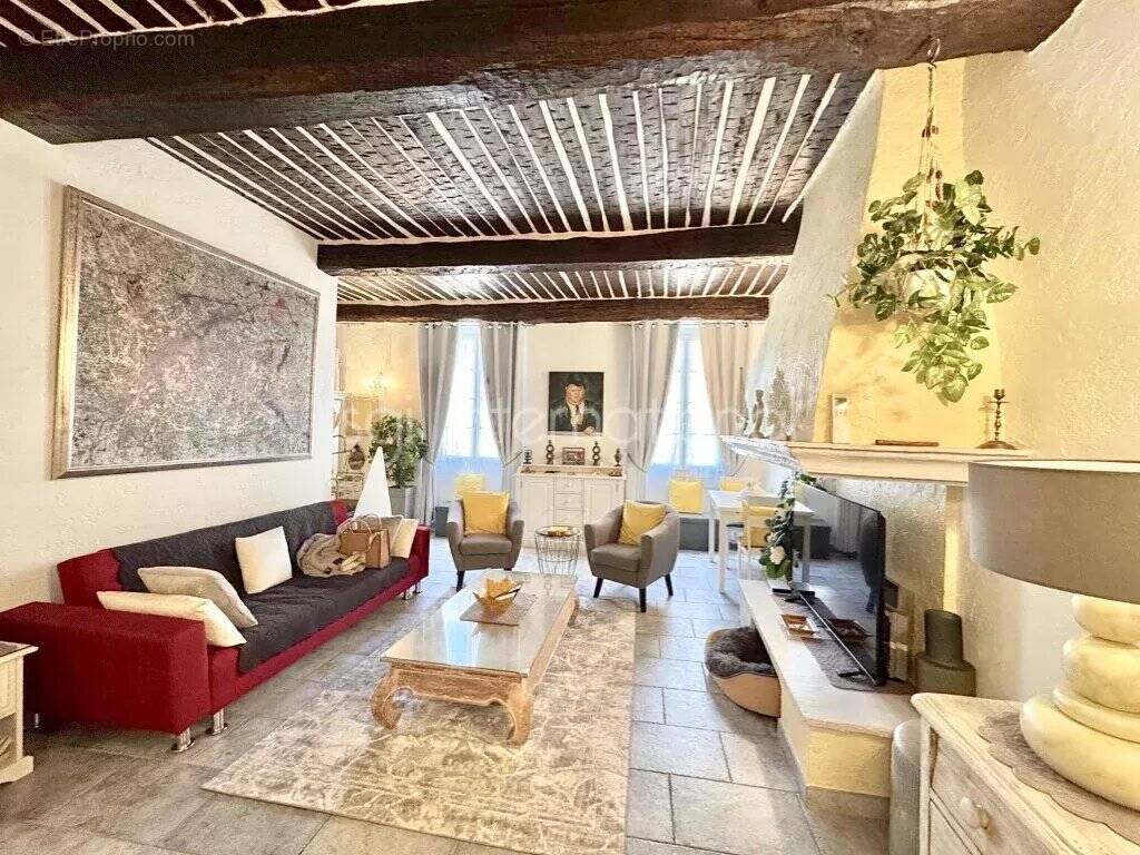 Appartement à SAINT-TROPEZ
