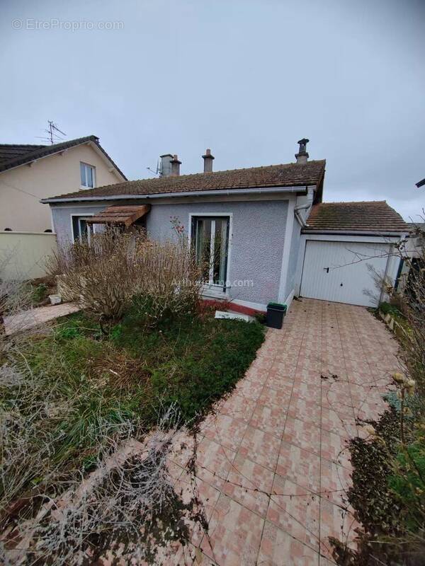 Maison à CHELLES