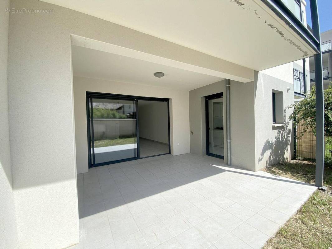 TERRASSE  - Appartement à CREST