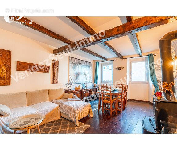 Maison à LUGRIN