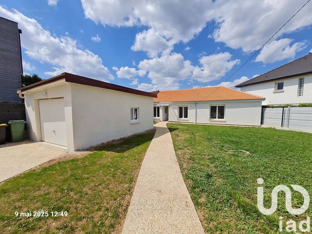 Photo 1 - Maison à MORANGIS