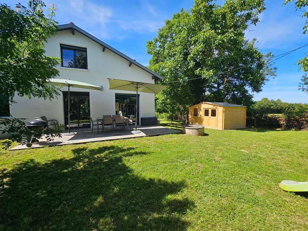Maison à LEVIGNAC