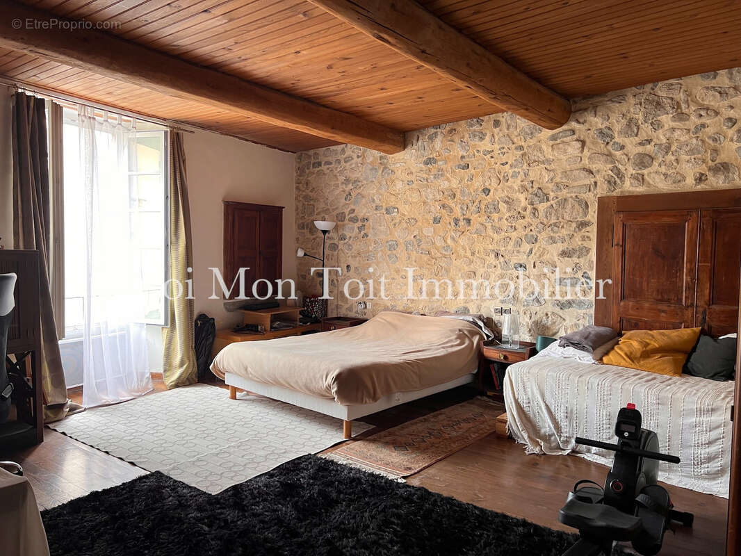 Maison à SAINT-HIPPOLYTE-DU-FORT