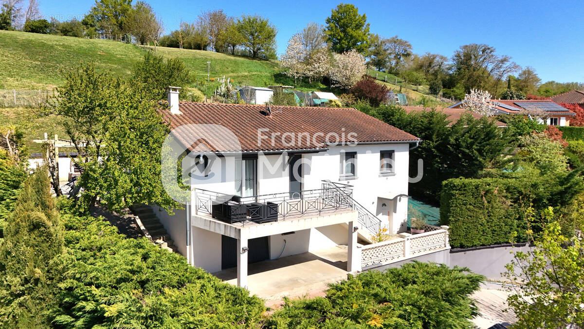 Maison à CHATILLON-SUR-CHALARONNE