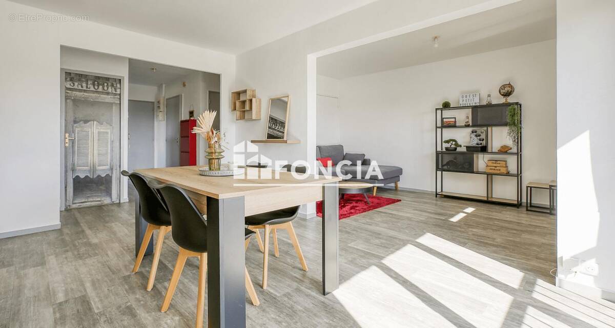 Appartement à SAINT-BARTHELEMY-D&#039;ANJOU
