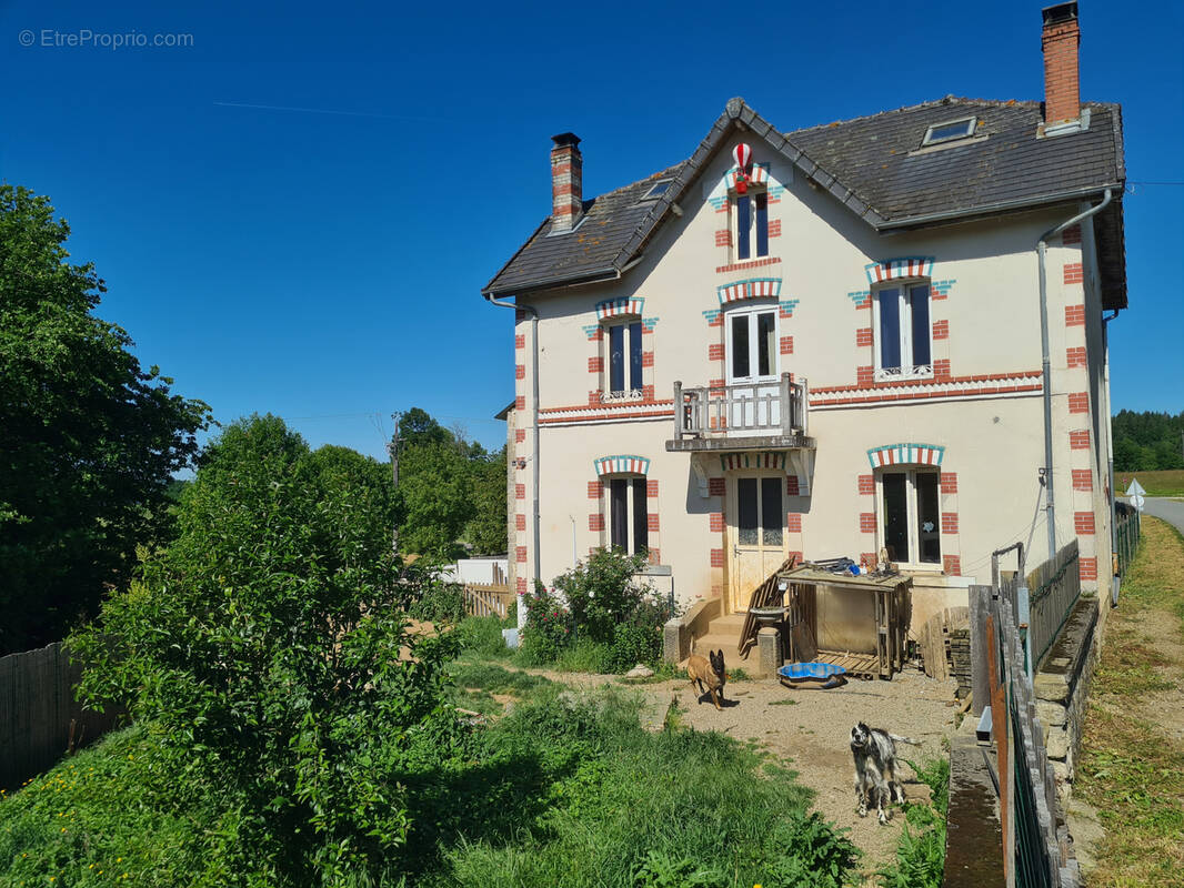 Maison à CHEISSOUX
