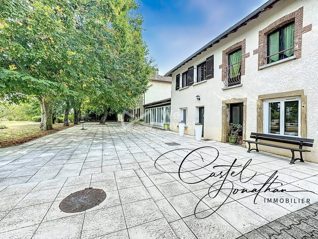 Maison à EPINOUZE