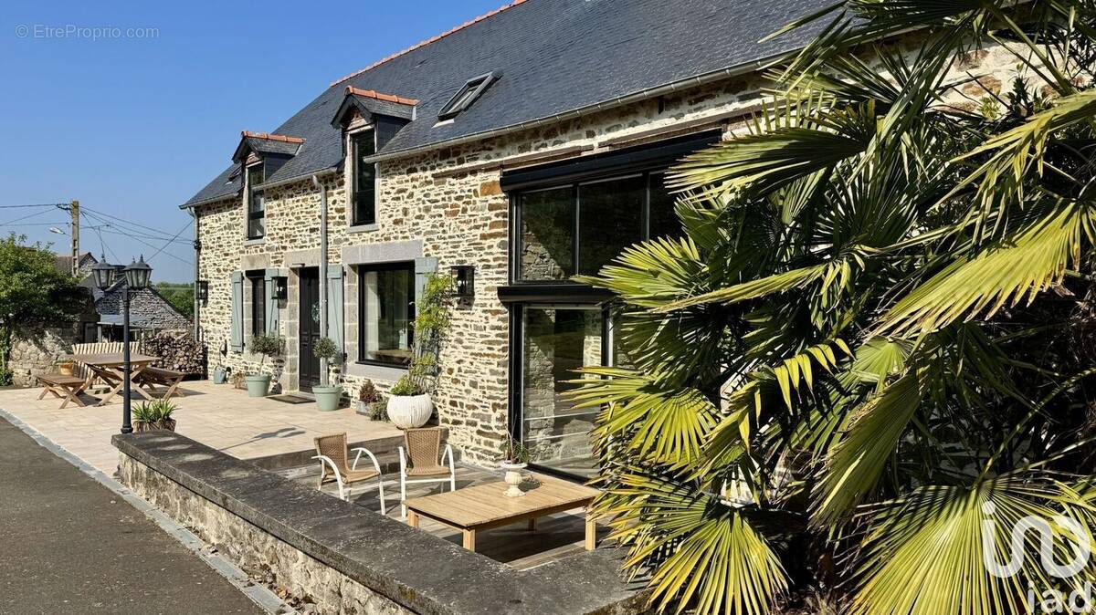 Photo 1 - Maison à DOL-DE-BRETAGNE