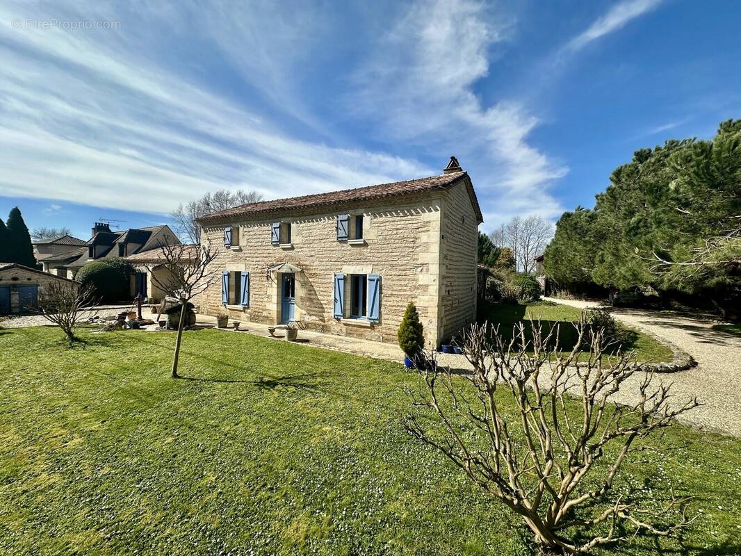 Maison à GARDONNE