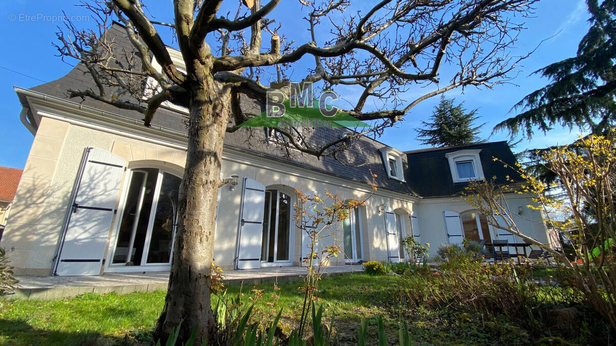 Maison à ERMONT