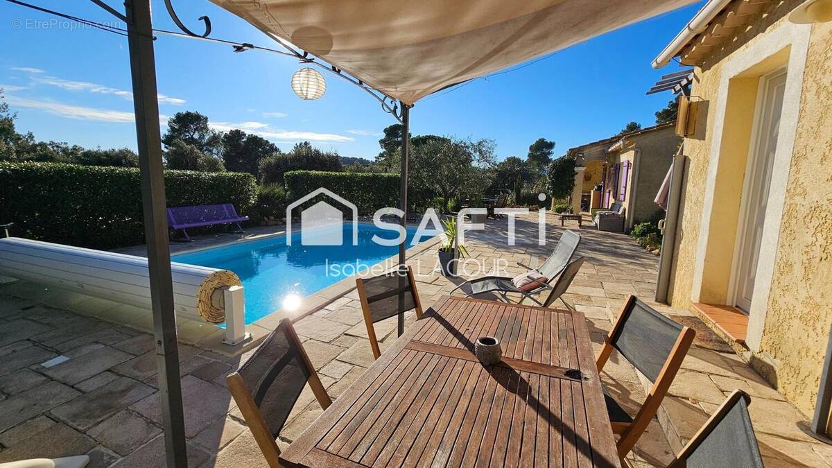 Photo 1 - Maison à SILLANS-LA-CASCADE