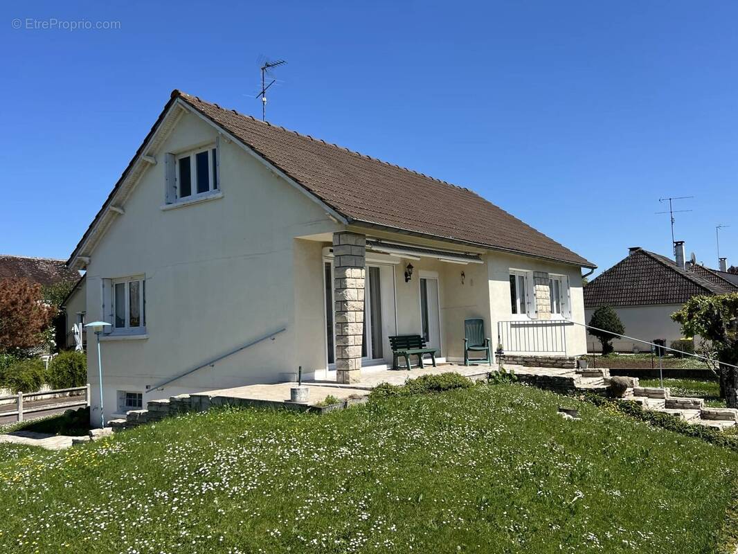 Maison à SAINT-GEORGES-SUR-BAULCHE