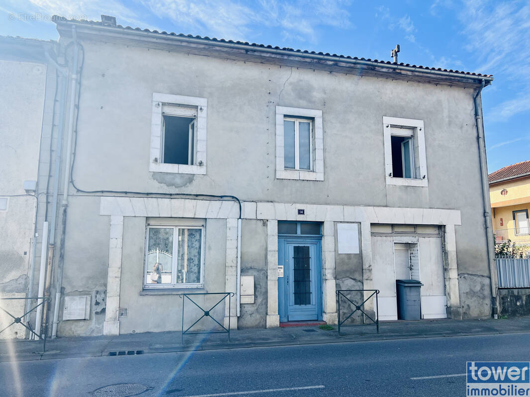 Appartement à GOURDAN-POLIGNAN