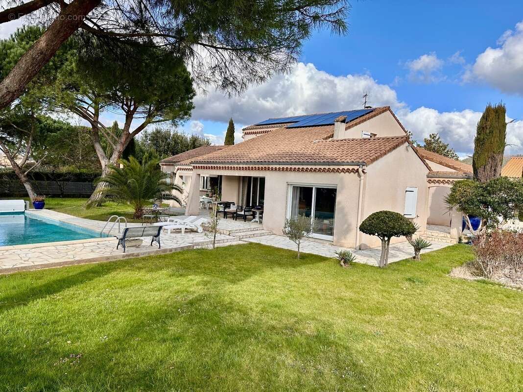 Maison à MOURS-SAINT-EUSEBE