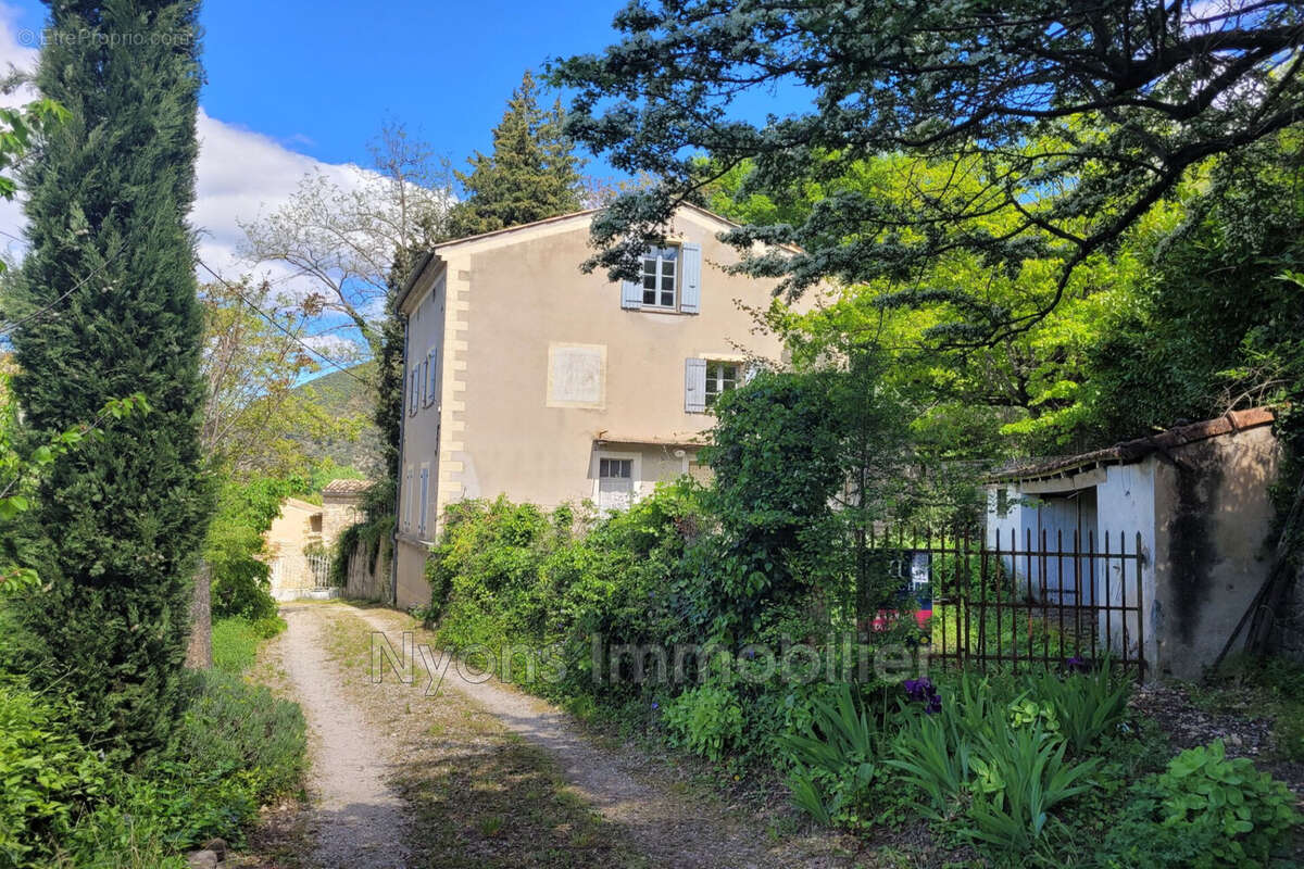 Maison à NYONS
