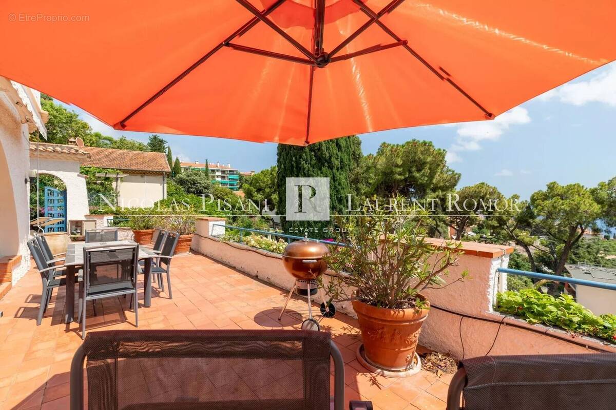 Appartement à VILLEFRANCHE-SUR-MER