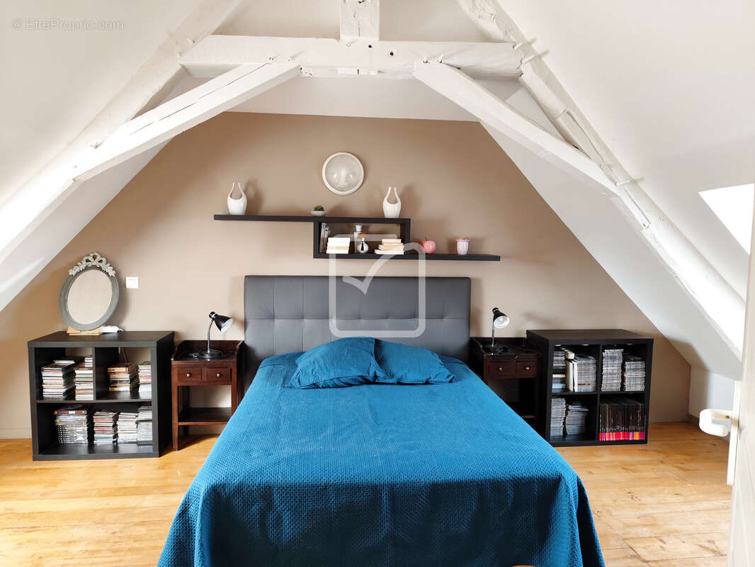 Maison à BEAULIEU-SUR-DORDOGNE