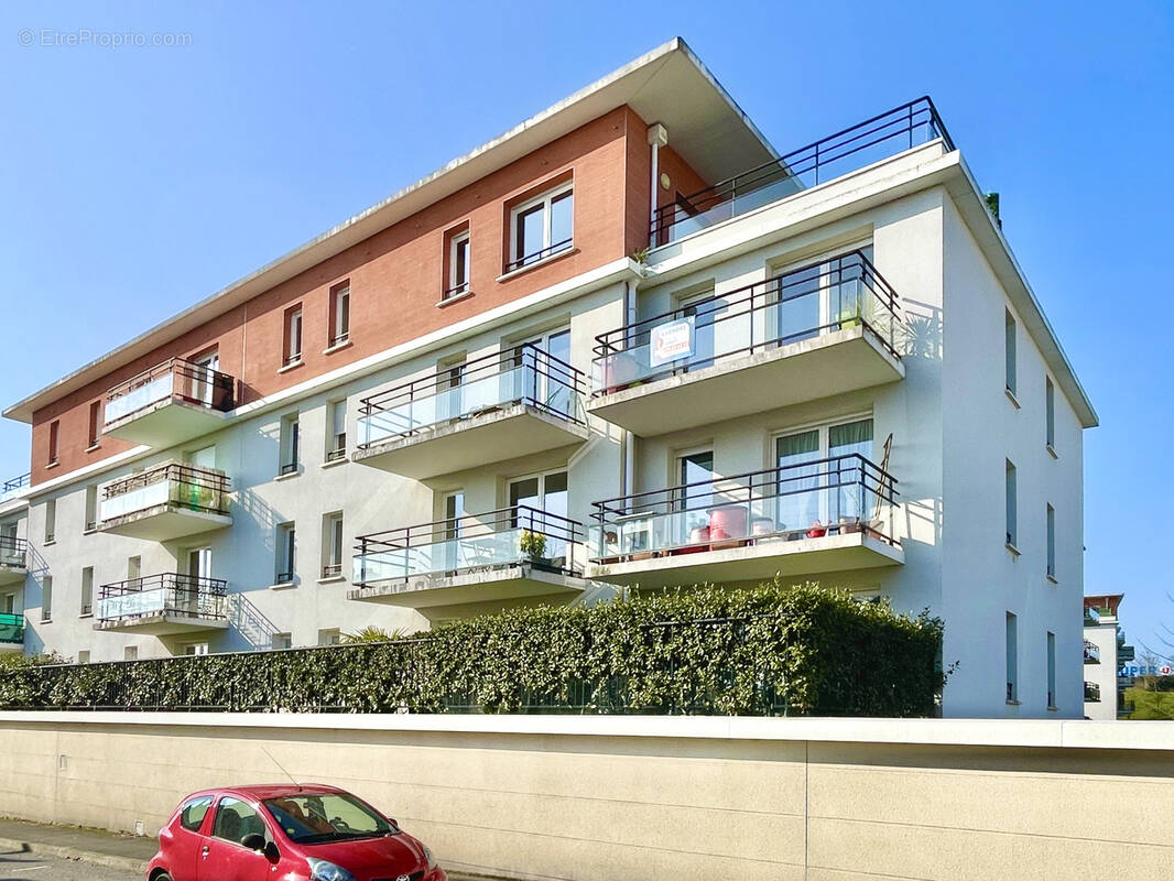 Appartement à HEROUVILLE-SAINT-CLAIR