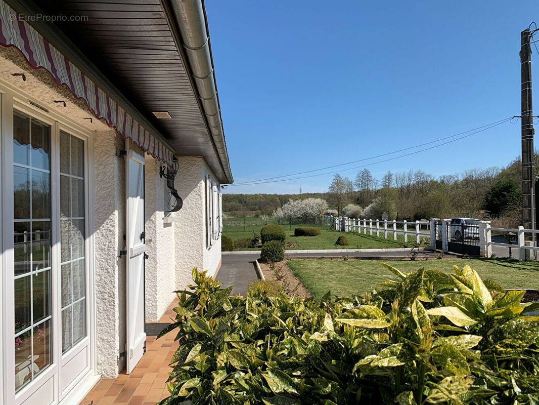 Maison à ROCQUIGNY