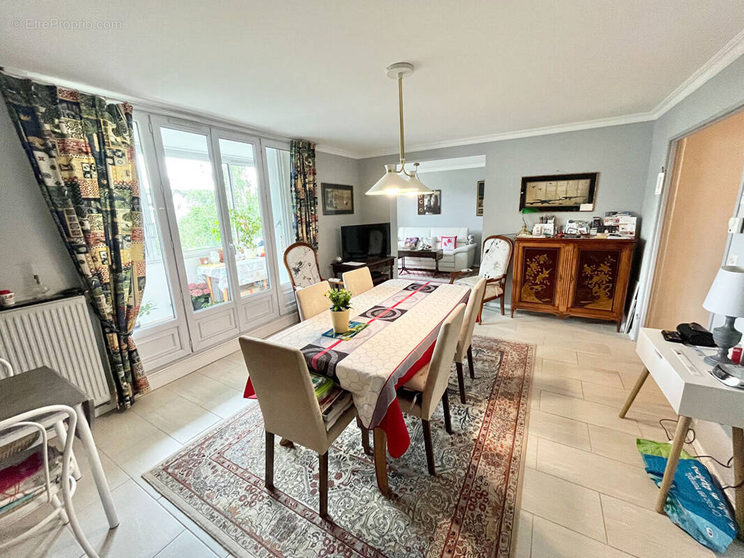 Appartement à LA RICHE