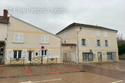 Appartement à JUZIERS