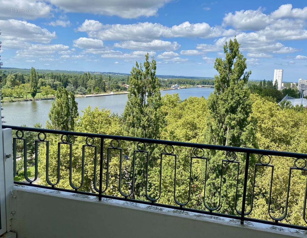 Appartement à VICHY