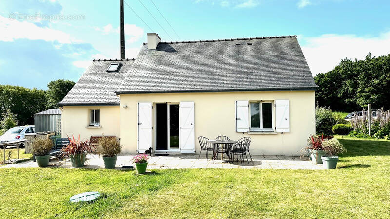 Maison à ROSCANVEL